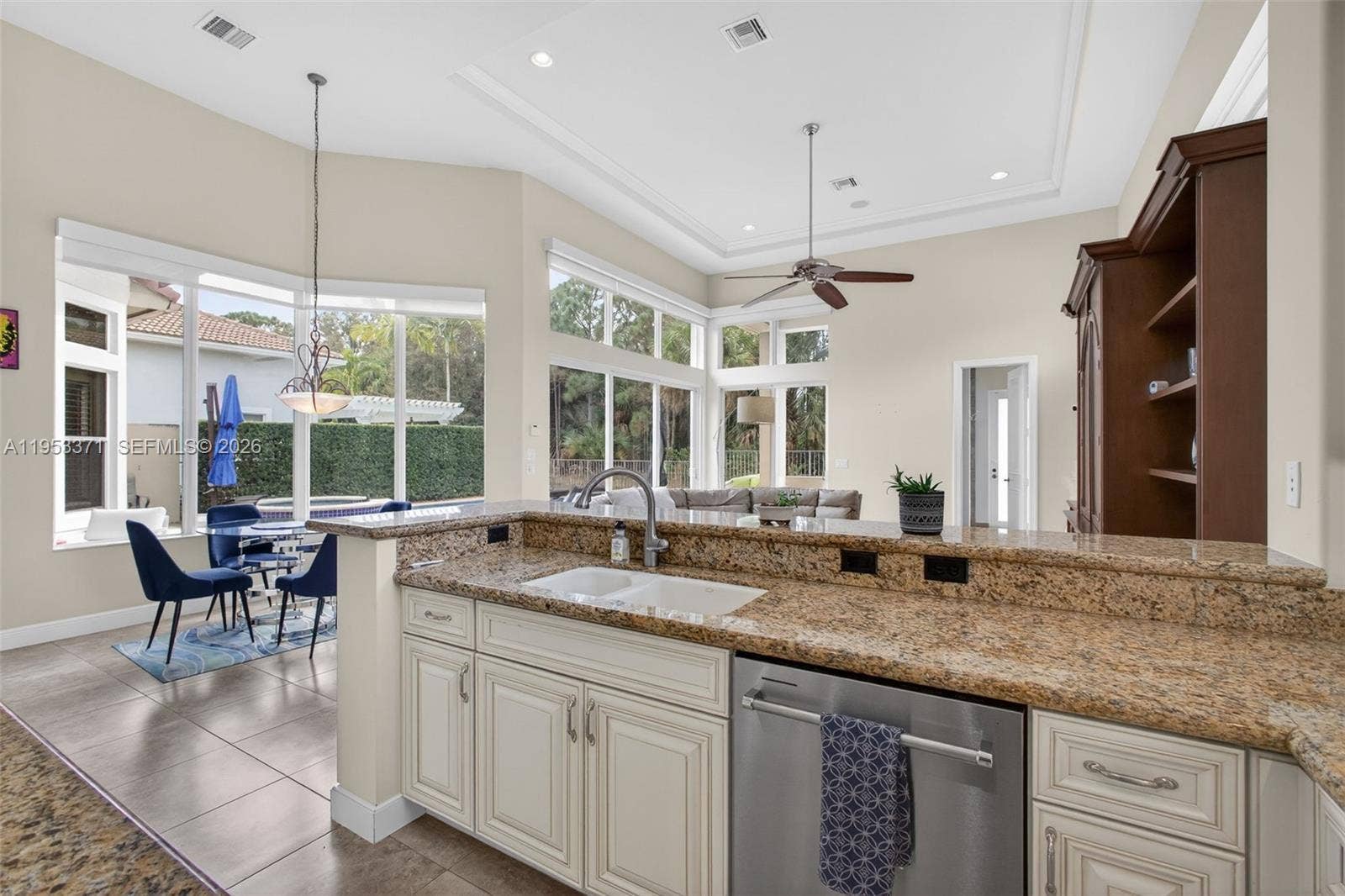 307 Charroux Drive, Palm Beach Gardens, FL 33410 Photo 27
