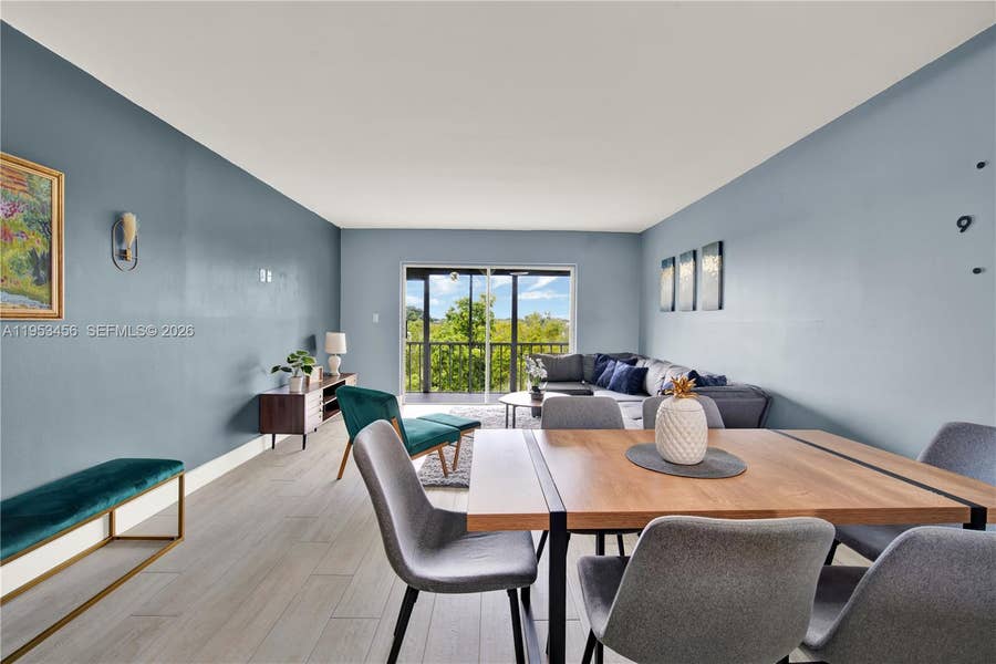 Property photo for 950 Hillcrest Drive, #414, Hollywood, FL