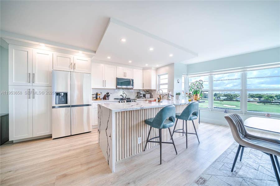 Property photo for 2500 NE 48th Lane, #607, Fort Lauderdale, FL