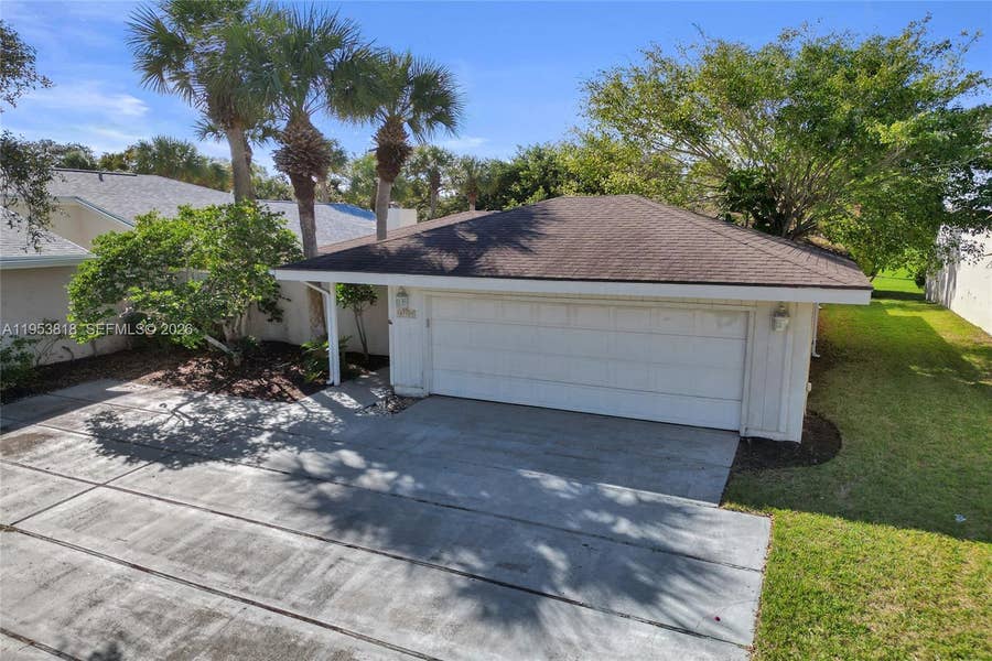 Property photo for 17115 Bay Street, Jupiter, FL