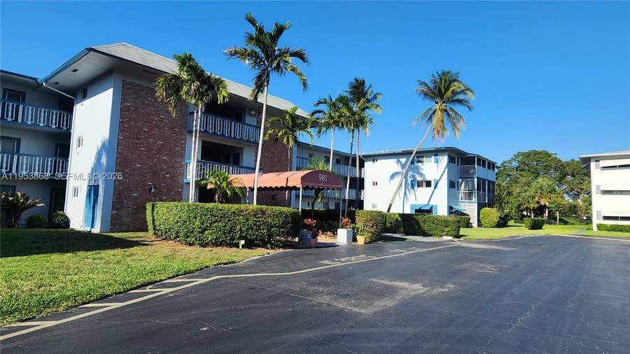 Property photo for 981 Hillcrest Court, #114, Hollywood, FL