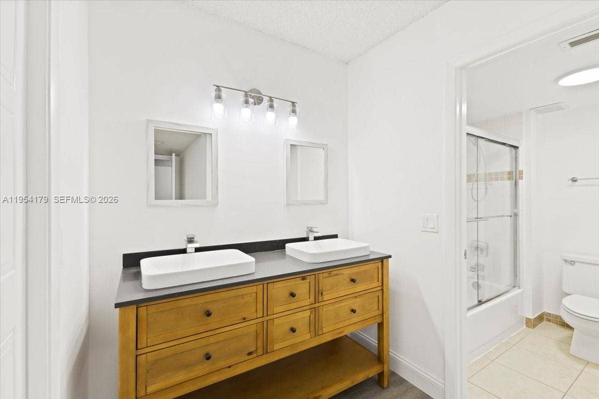 302 Lakeview Drive, #203, Weston, FL 33326 Photo 18