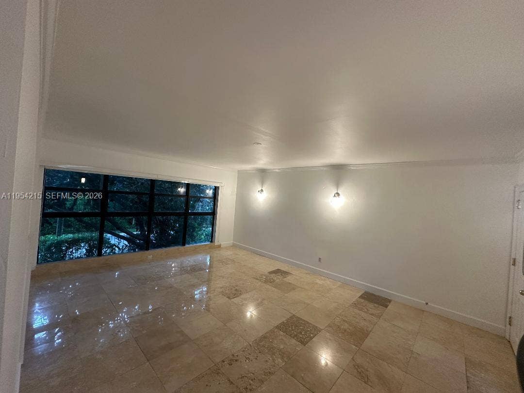 32 Camden Drive, #7, Bal Harbour, Bal Harbour, FL 33154 Photo 3