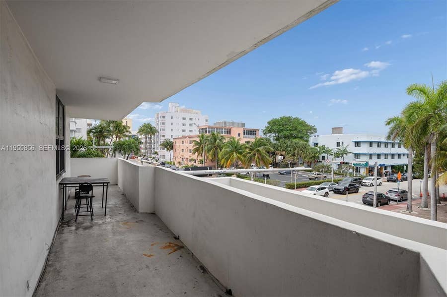 Property photo for 4301 Collins Avenue, #202, Miami Beach, FL