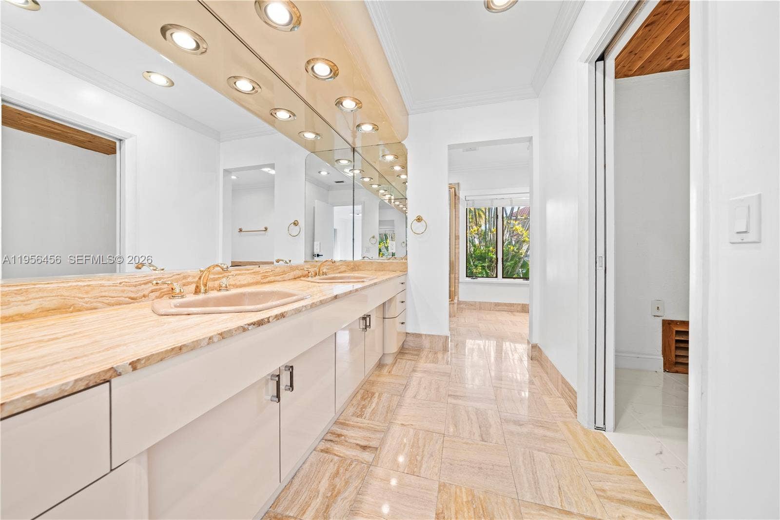 405 Bontona Avenue, Fort Lauderdale, FL 33301 Photo 18