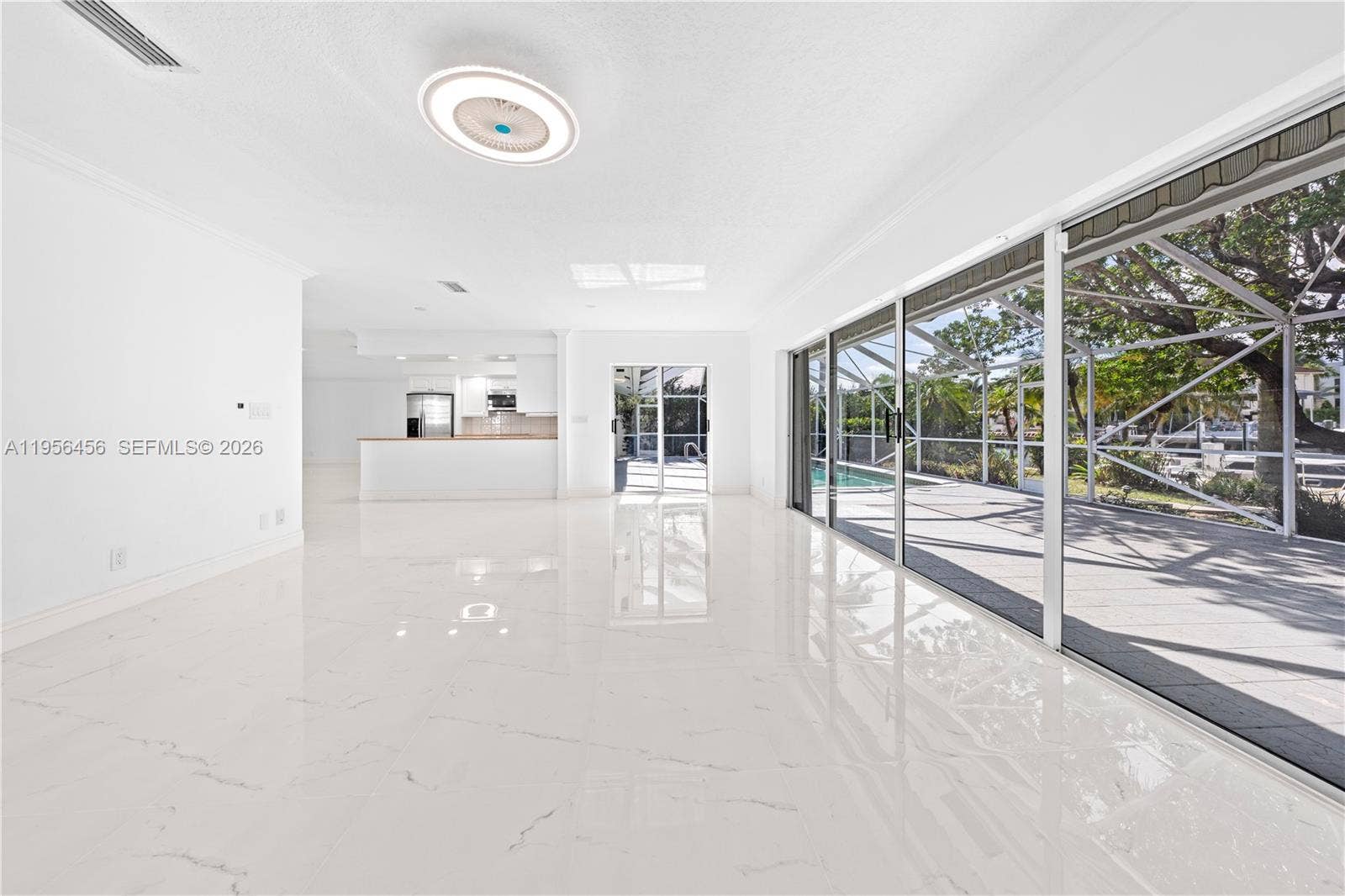 405 Bontona Avenue, Fort Lauderdale, FL 33301 Photo 14
