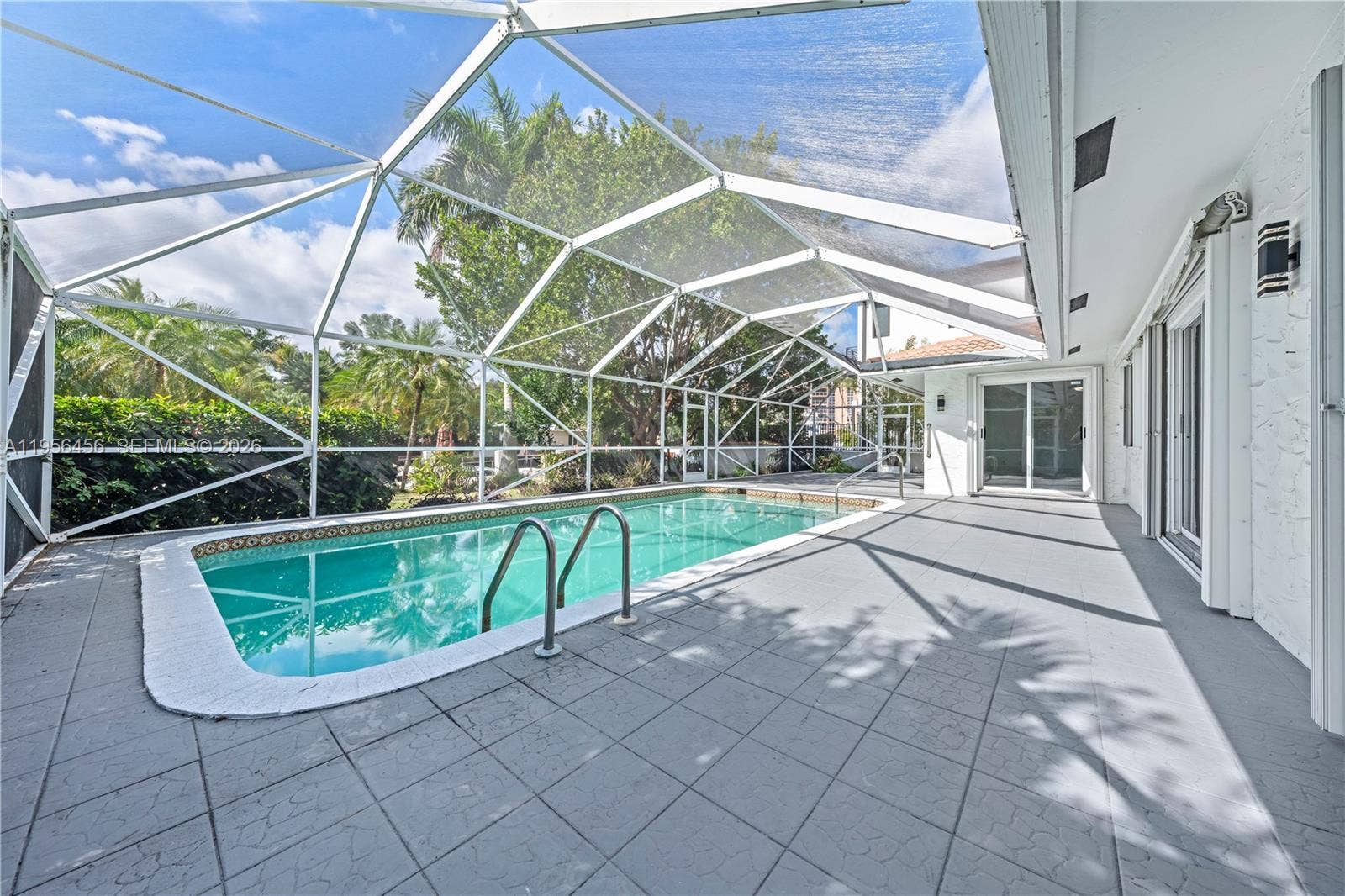 405 Bontona Avenue, Fort Lauderdale, FL 33301 Photo 38
