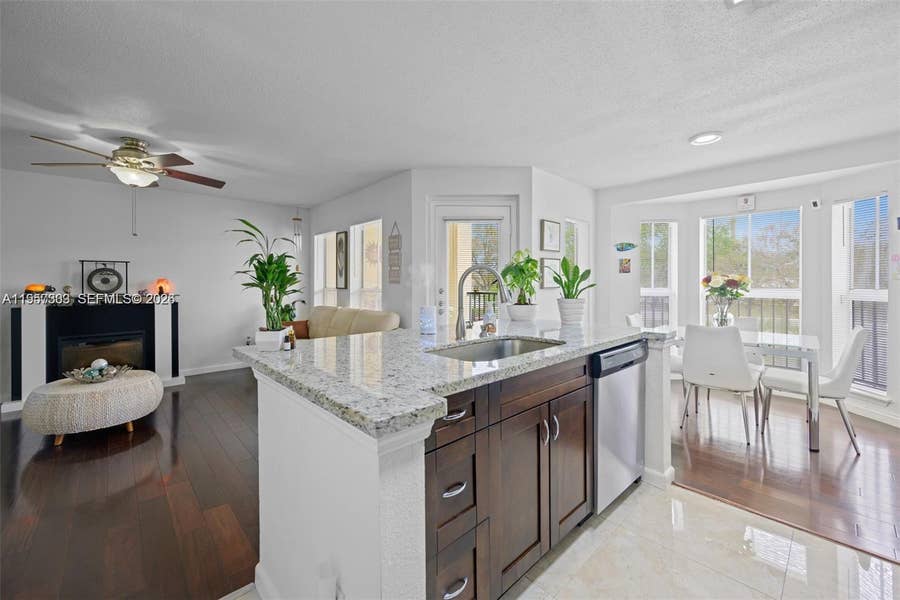 Property photo for 777 Riverside Drive, #1521, Coral Springs, FL