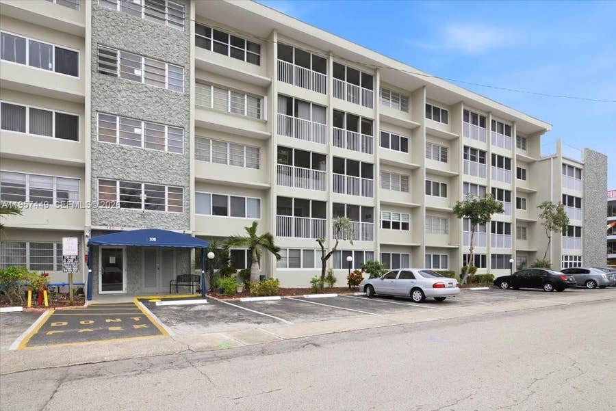 Property photo for 330 SE 2nd Street, #501G, Hallandale Beach, FL