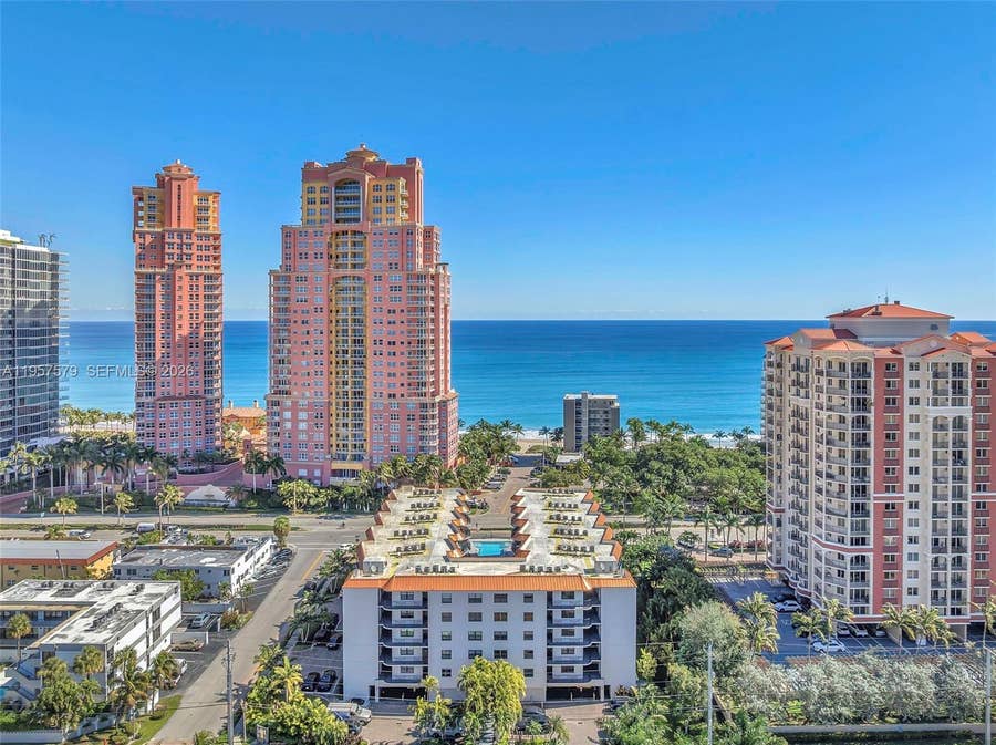 Property photo for 2029 N Ocean Boulevard, #106, Fort Lauderdale, FL
