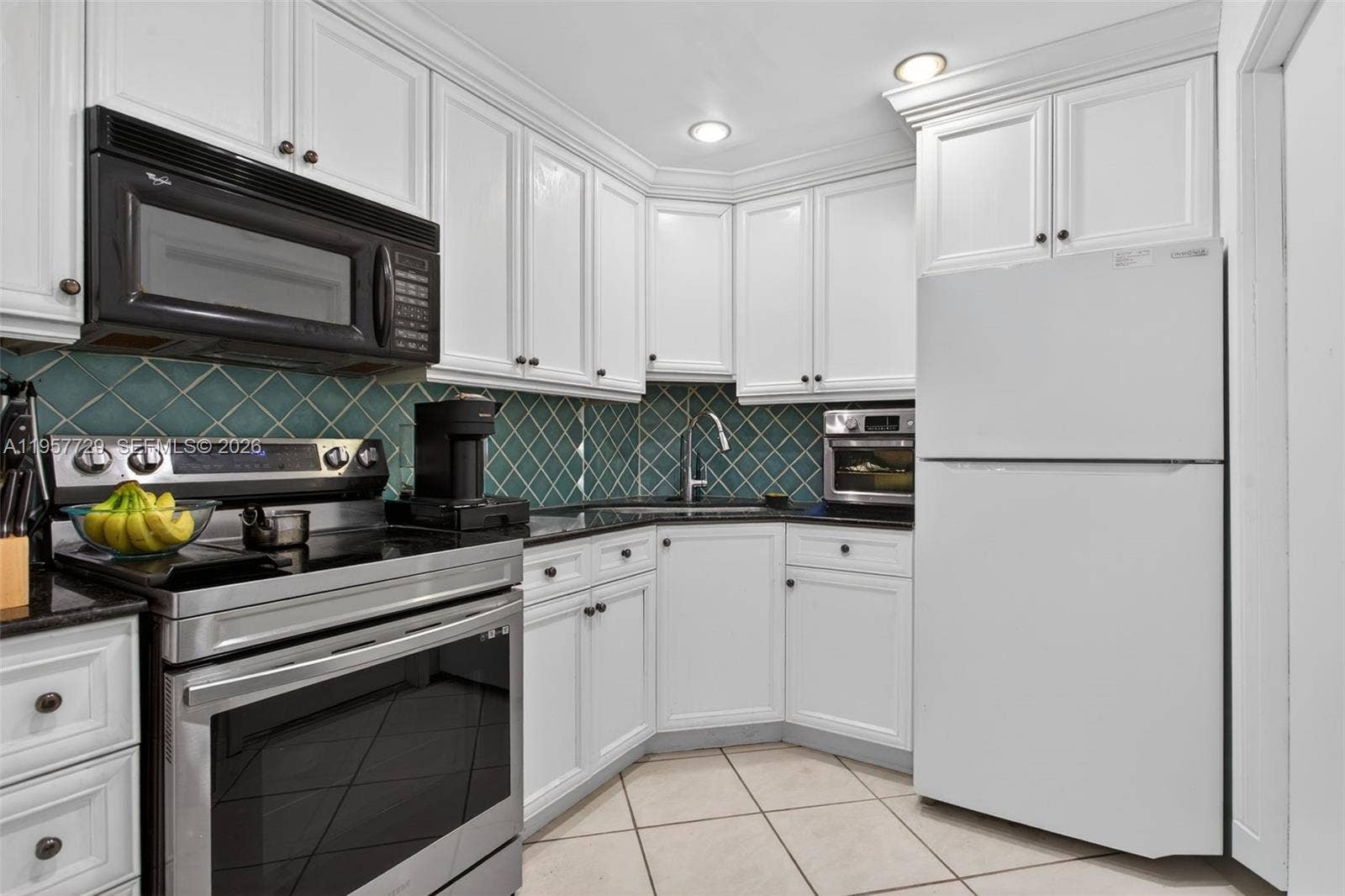 9 NE 19th Court, #104C, Wilton Manors, FL 33305 Photo 7