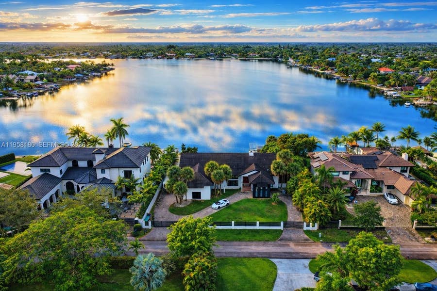 Property photo for 13724 SW 92nd Court, Miami, FL