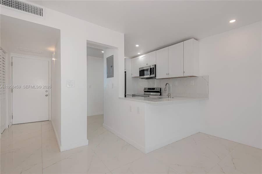 Property photo for 2851 Leonard Drive, #J405, Aventura, FL