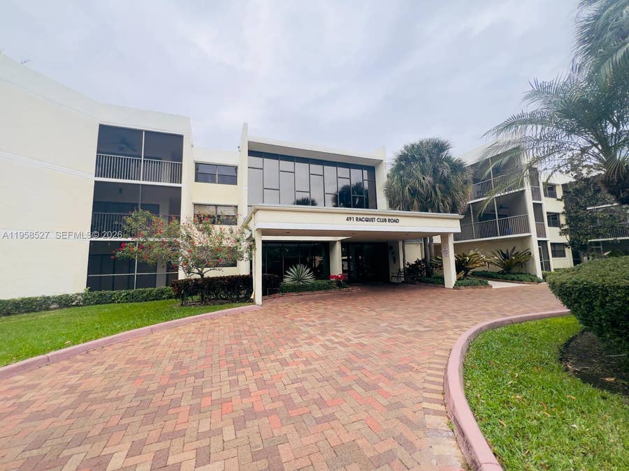 Property photo for 491 Racquet Club Road, #211, Weston, FL