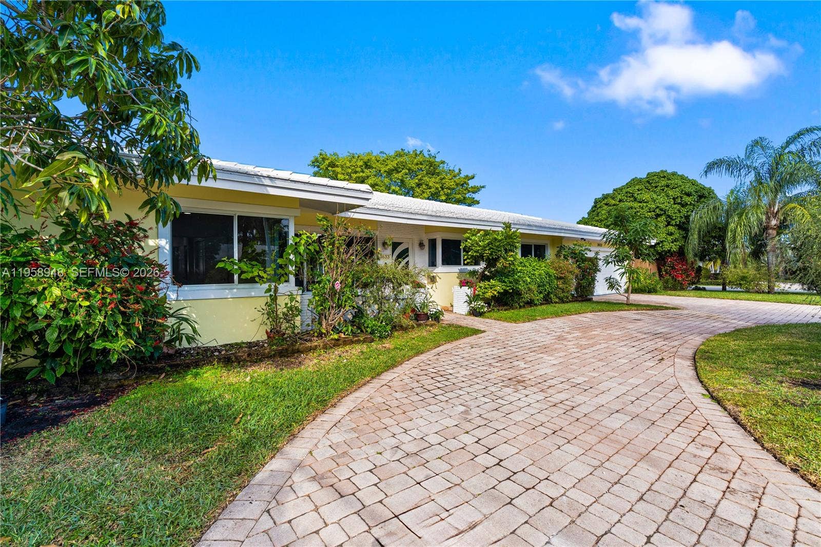 3633 NE 24th Avenue, Fort Lauderdale, FL 33308 Photo 4