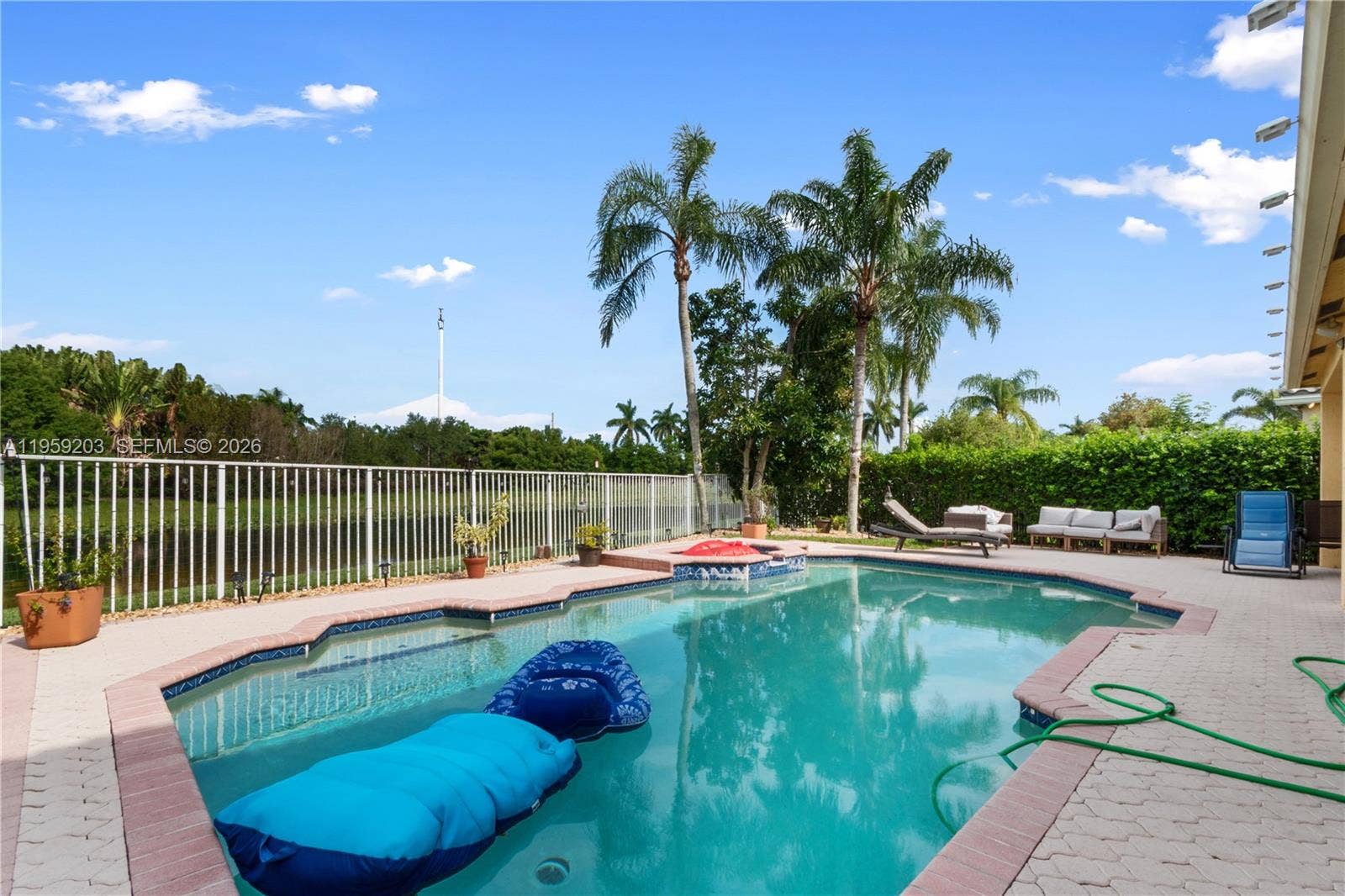 1095 Chenille Circle, Weston, FL 33327 Photo 28