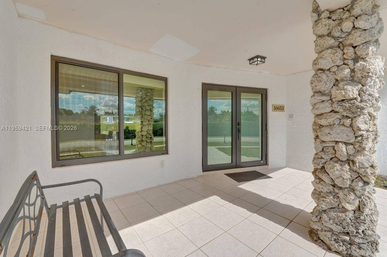 16653 Golfview Drive, Weston, FL 33326 Photo 8