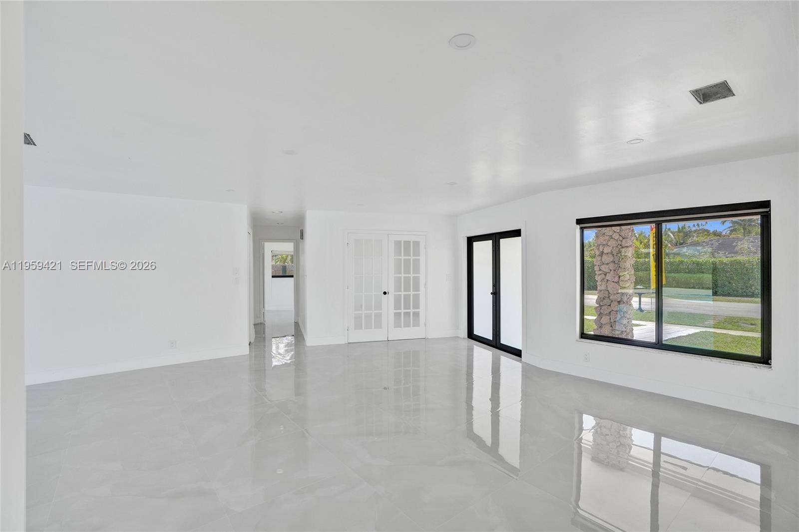 16653 Golfview Drive, Weston, FL 33326 Photo 10