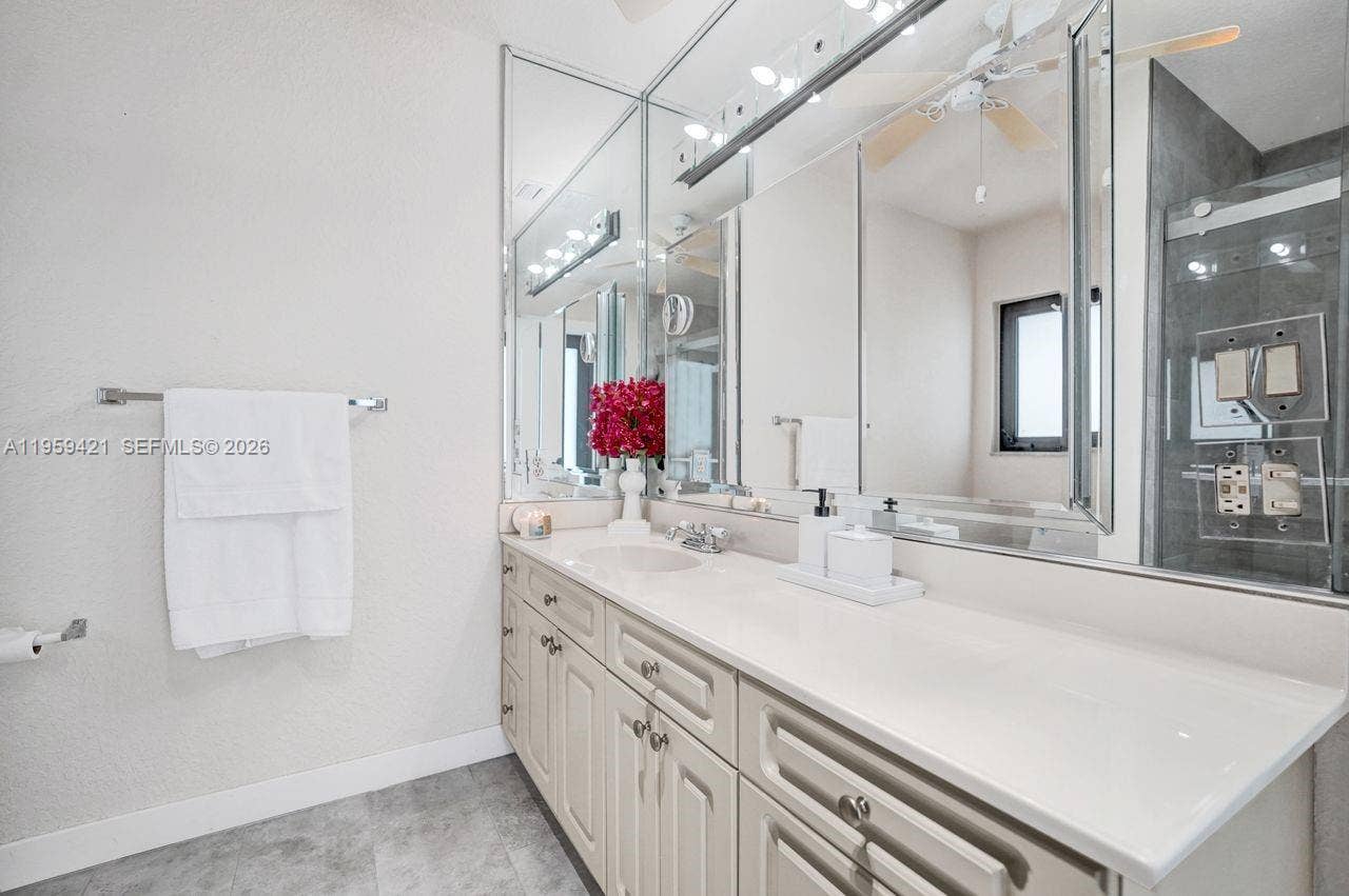 16653 Golfview Drive, Weston, FL 33326 Photo 25
