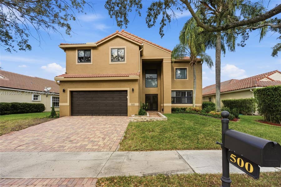 Property photo for 500 Cambridge Drive, Weston, FL
