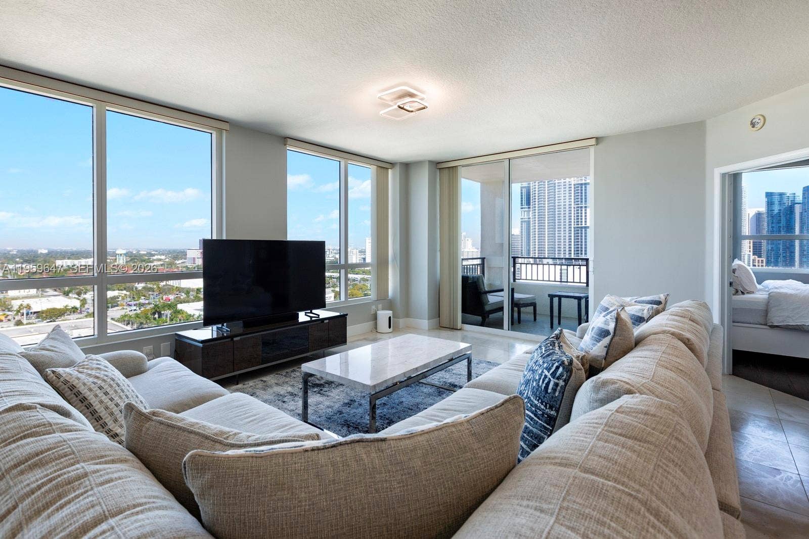610 W Las Olas Boulevard, #2014N, Fort Lauderdale, FL 33312 Photo 10