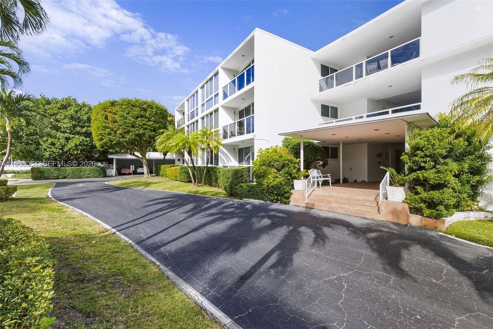 1 Harbour Way, #108, Bal Harbour, FL 33154 Photo 2