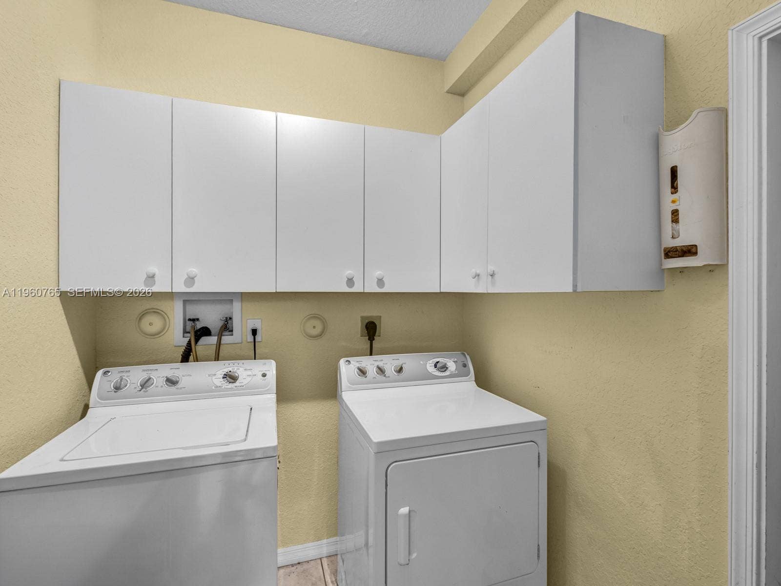 4209 Pinewood Lane, Weston, FL 33331 Photo 32