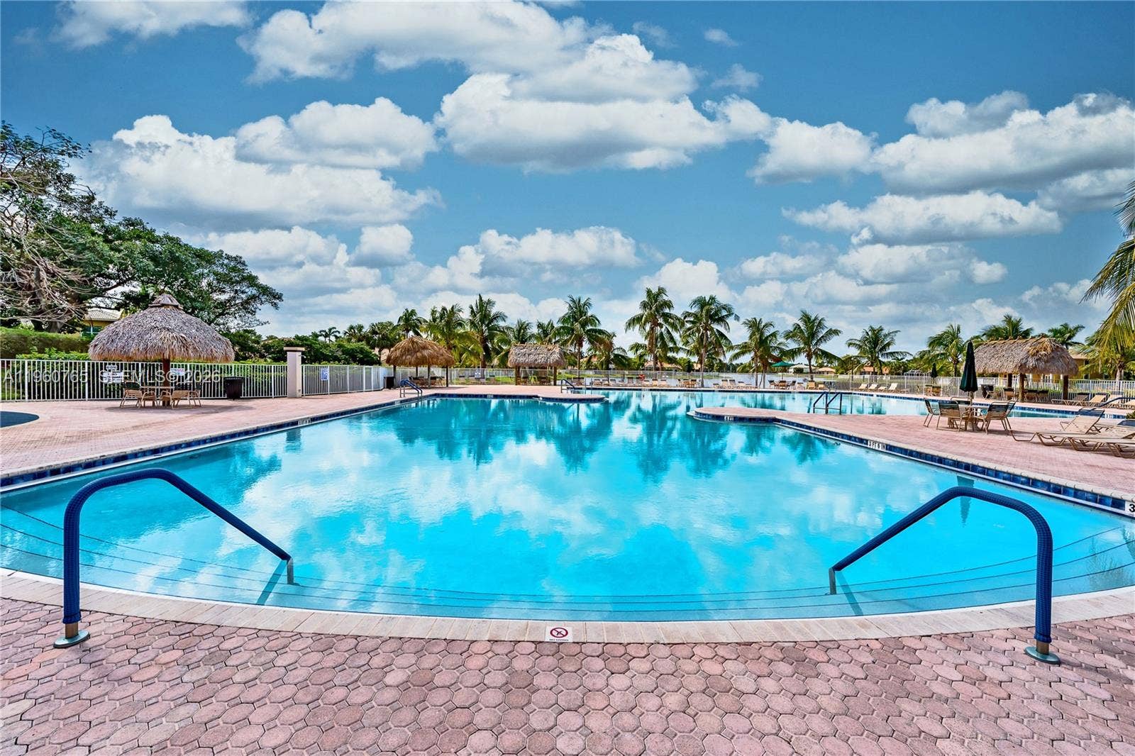 4209 Pinewood Lane, Weston, FL 33331 Photo 94