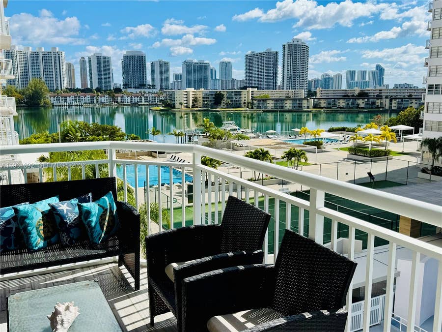 Property photo for 18051 Biscayne Boulevard, #503, Aventura, FL