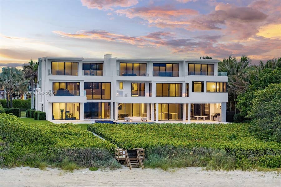 Property photo for 1107 Hillsboro Mile, Hillsboro Beach, FL