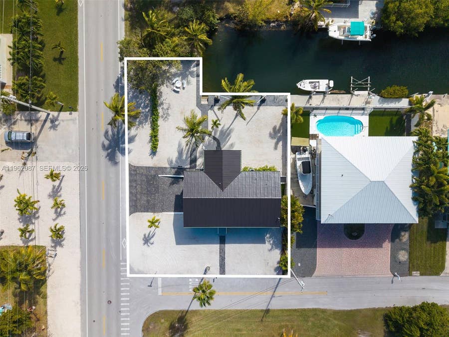 Property photo for 30368 Killdeer Lane, Big Pine Key, FL