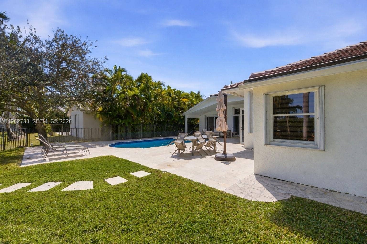2562 Eagle Run Lane, Weston, FL 33327 Photo 30
