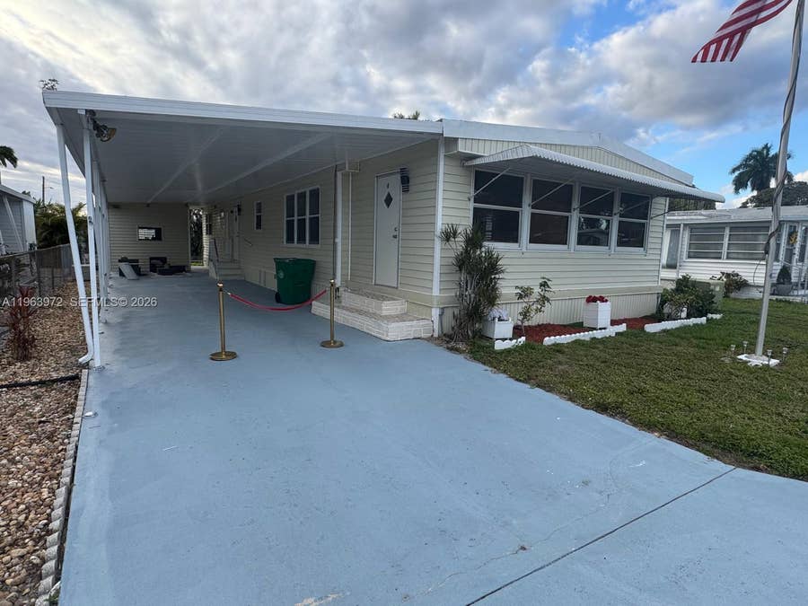 Property photo for 1721 SW 84th Avenue, Davie, FL