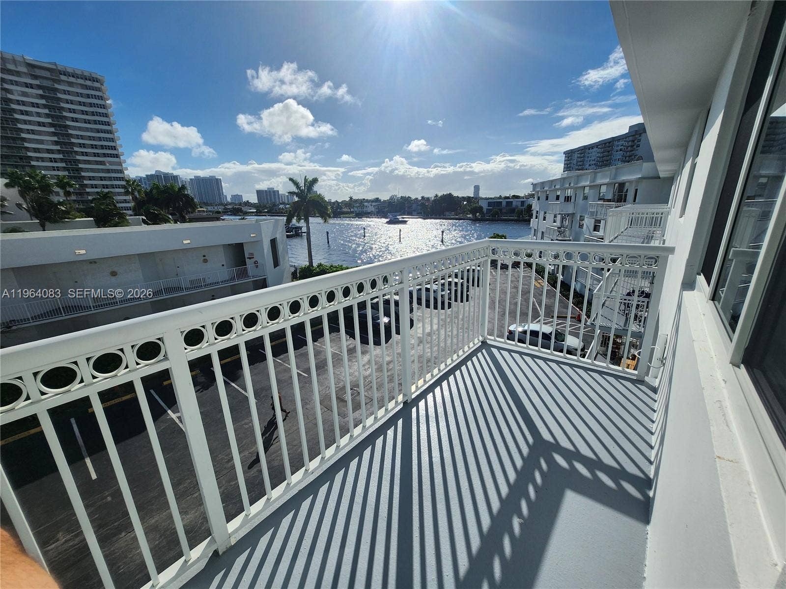 1913 S Ocean Drive, #423, Hallandale Beach, FL 33009 Photo 1