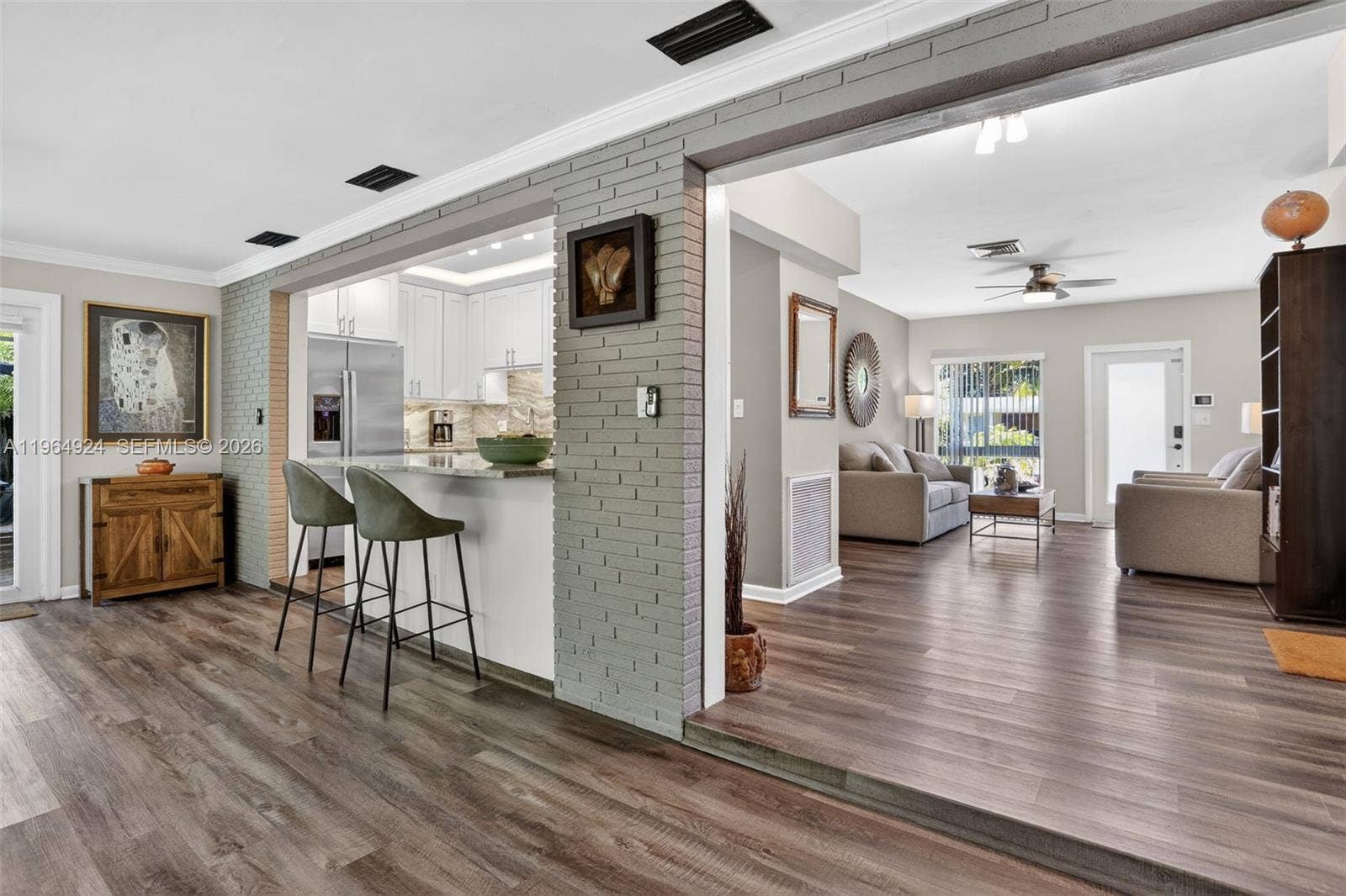 409 NW 28th Court, Wilton Manors, FL 33311 Photo 14