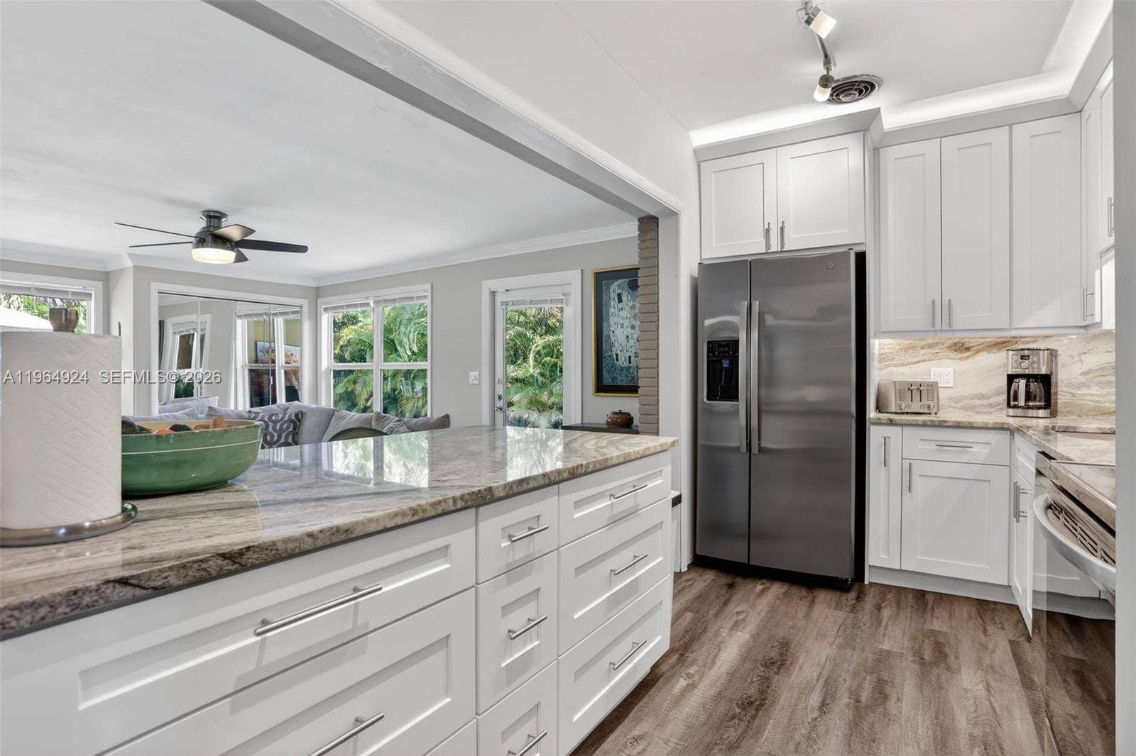 409 NW 28th Court, Wilton Manors, FL 33311 Photo 10