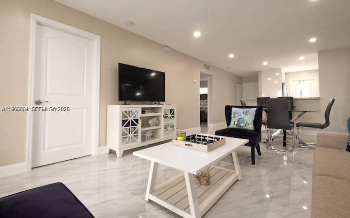 1501 S Ocean Boulevard, #323, Lauderdale By The Sea, FL 33062 Photo 13