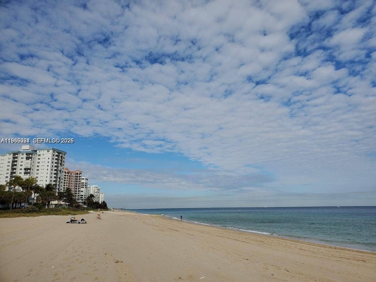 1501 S Ocean Boulevard, #323, Lauderdale By The Sea, FL 33062 Photo 2