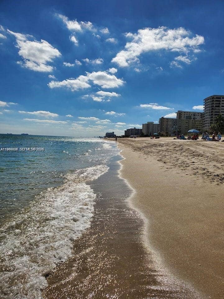 1501 S Ocean Boulevard, #323, Lauderdale By The Sea, FL 33062 Photo 1