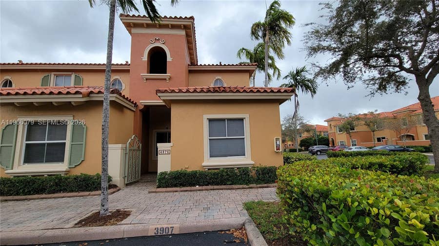 Property photo for Dania Beach, FL
