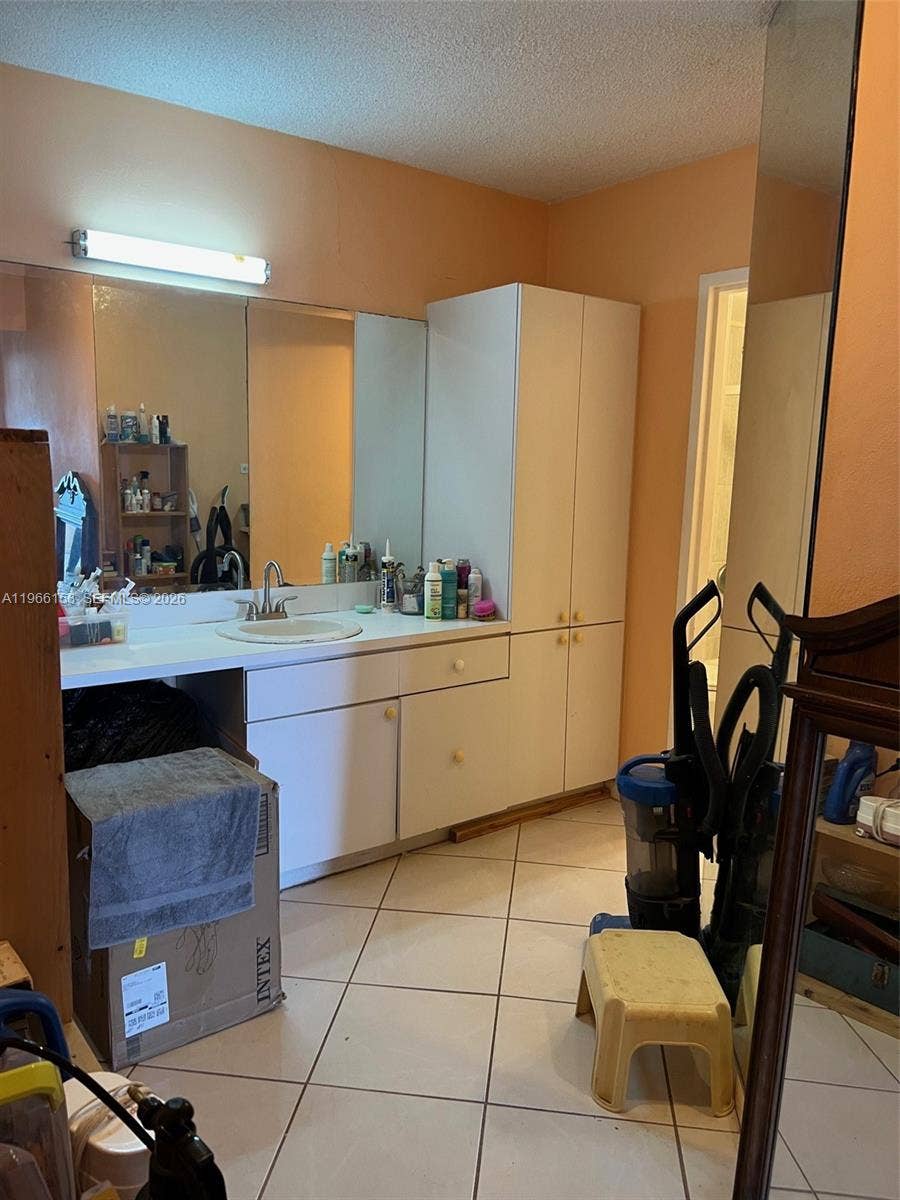9225 Collins Avenue, #302, Surfside, FL 33154 Photo 15