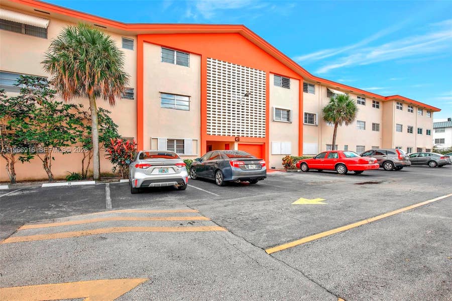 Property photo for 5300 Washington Street, #G127, Hollywood, FL