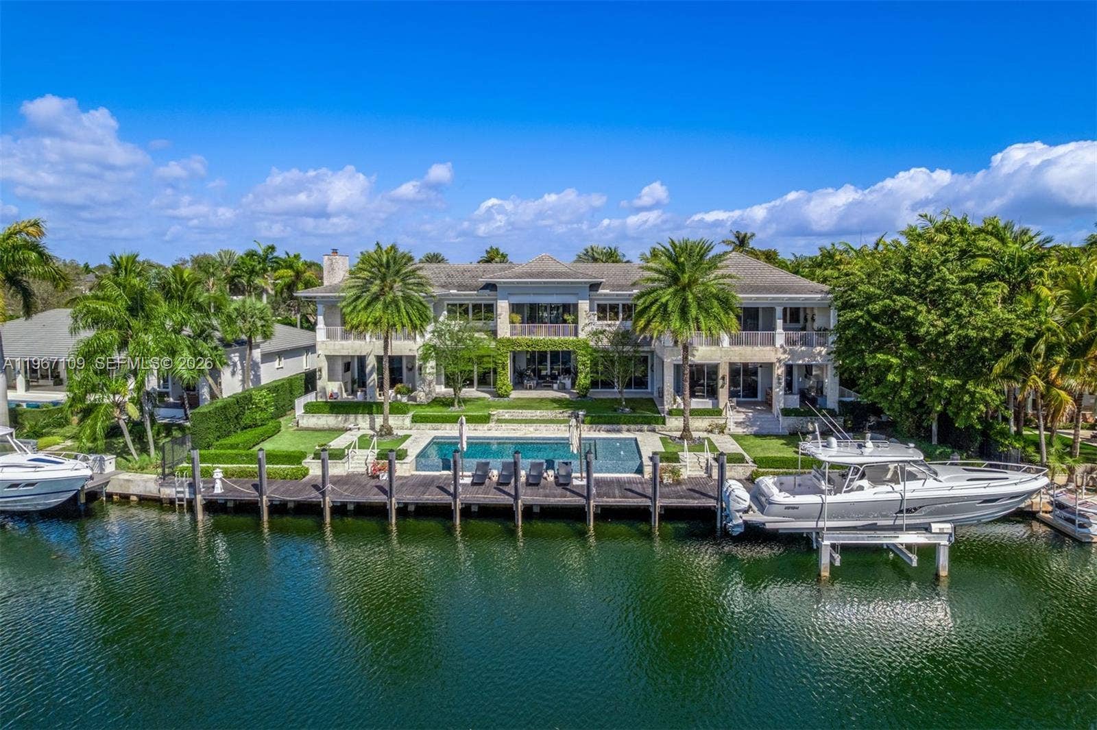 550 Marquesa Drive, Coral Gables, FL 33156 Photo 1
