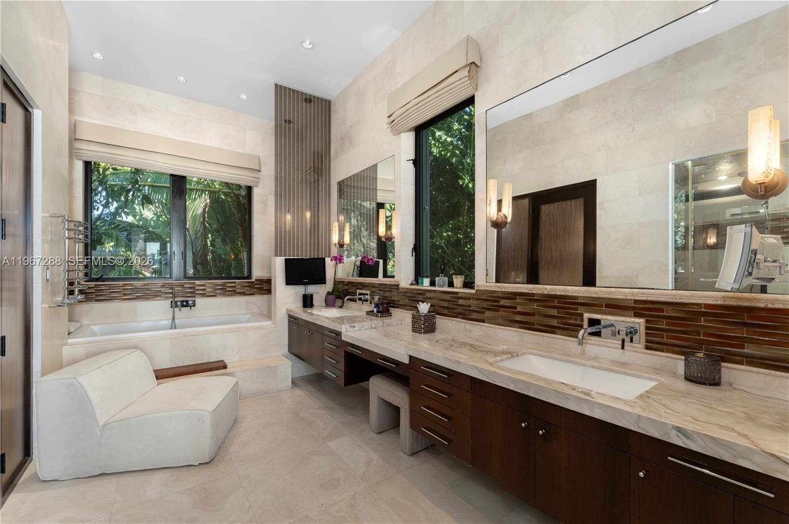 34 W Dilido Drive, Miami Beach, FL 33139 Photo 11