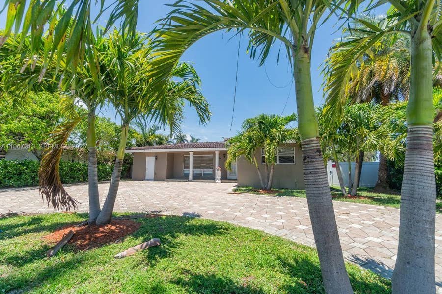 Property photo for 3129 Hollywood Boulevard, Hollywood, FL