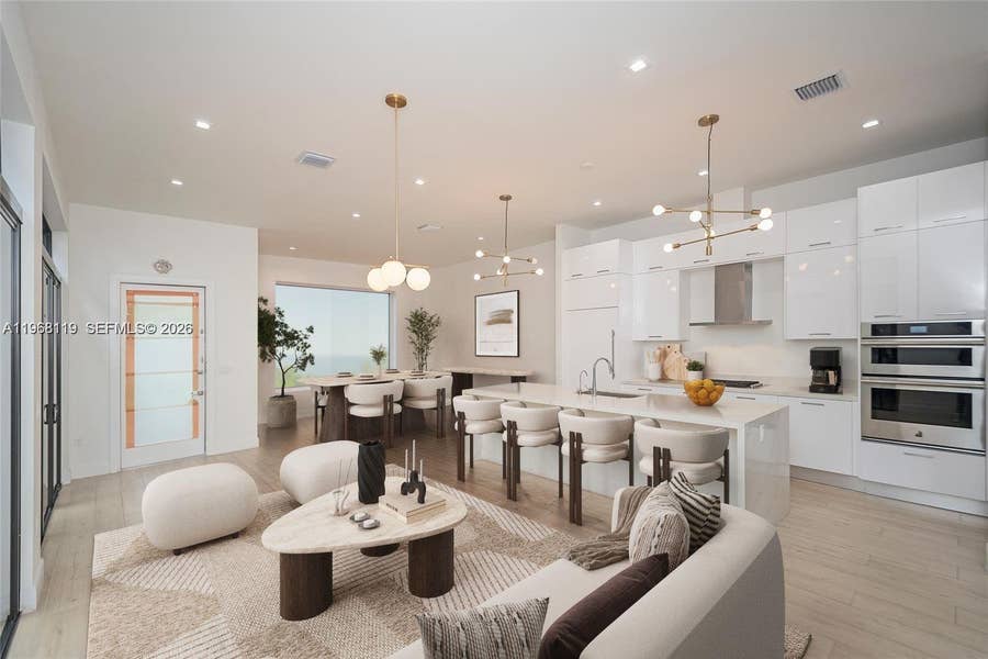 Property photo for 4454 NW 80th Avenue, Doral, FL