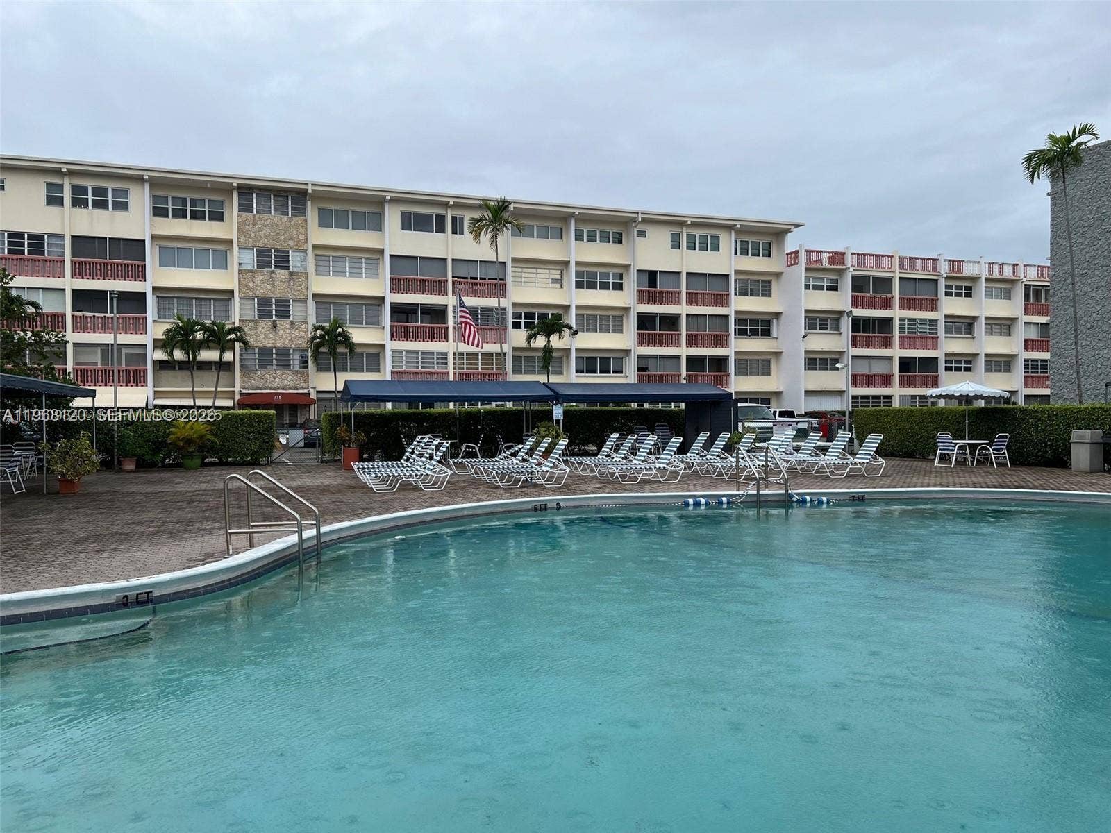 215 SE 3rd Avenue, #3 D, Hallandale Beach, Hallandale Beach, FL 33009 Photo 1