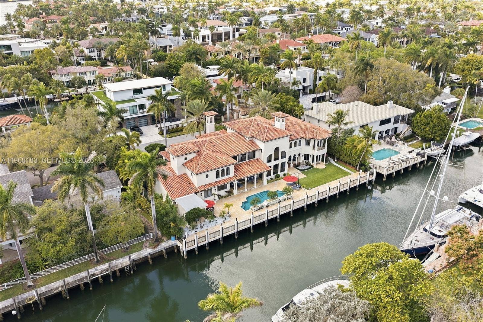 628 Coral Way, Fort Lauderdale, FL 33301 Photo 3