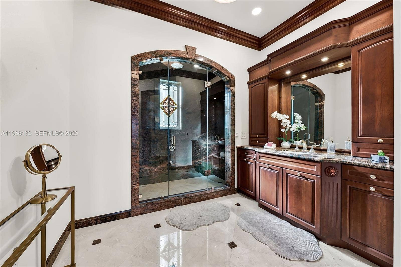 628 Coral Way, Fort Lauderdale, FL 33301 Master Bathroom Downstairs
