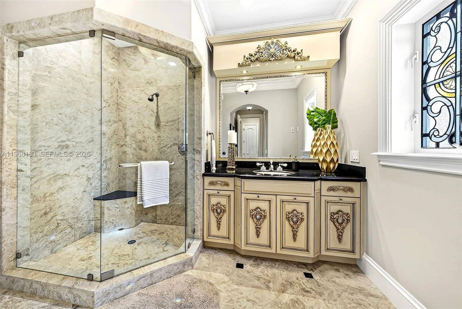 628 Coral Way, Fort Lauderdale, FL 33301 Hi Master Bathroom